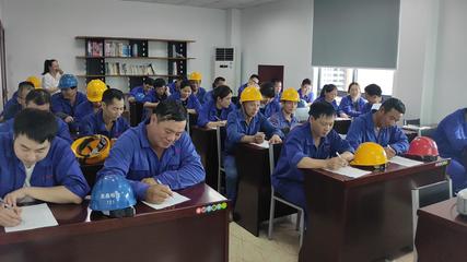 寧波涂協(xié)為會員企業(yè)組織職業(yè)技能培訓(xùn) 技術(shù)服務(wù)促進行業(yè)發(fā)展